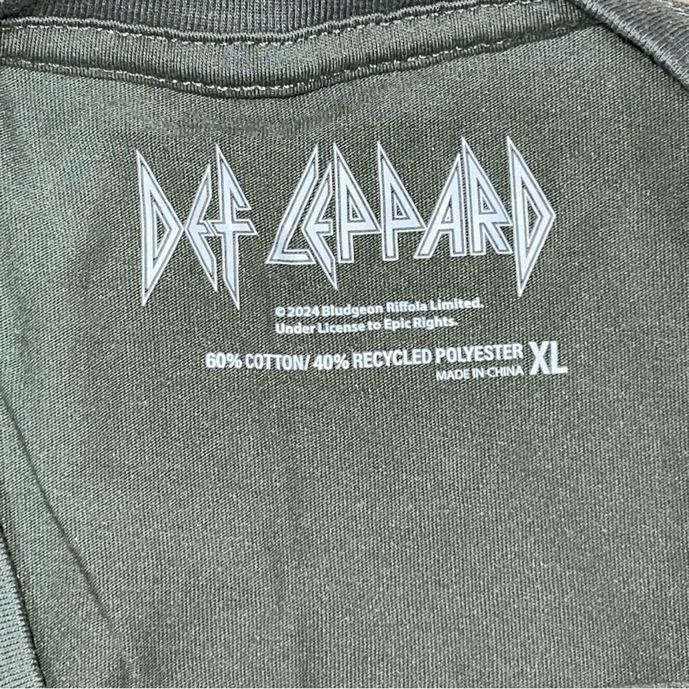 Def Leppard Men’s Olive Green Band Logo Graphic Tee – XL - Picture 7 of 8